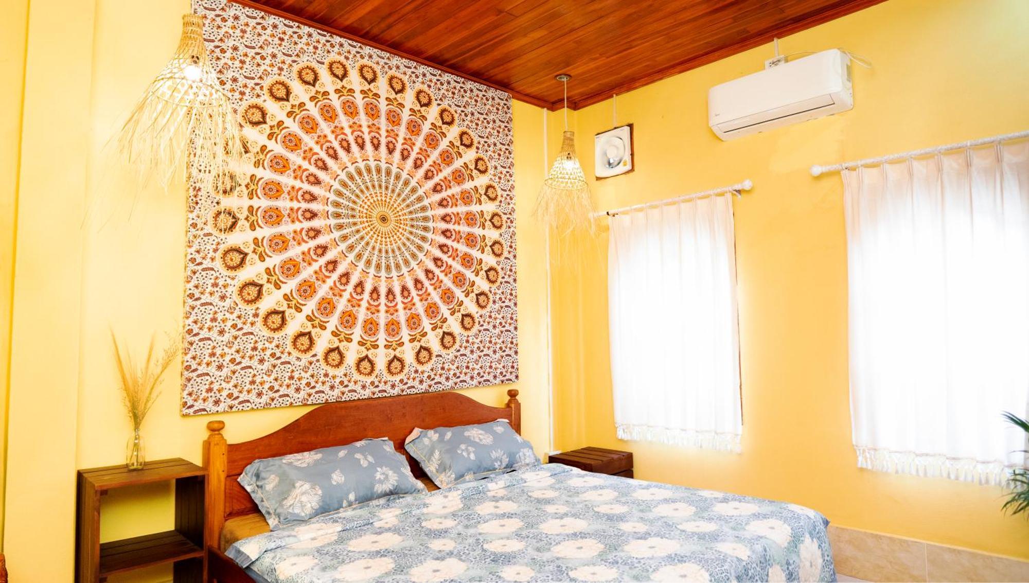 La Casa Nostra Hostel หลวงพระบาง ภายนอก รูปภาพ