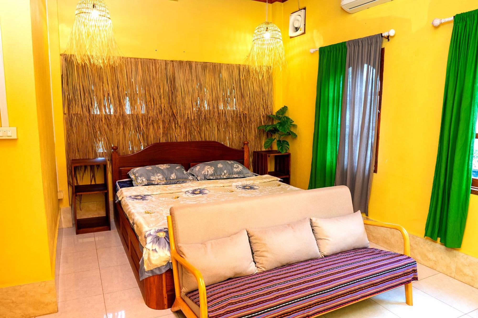 La Casa Nostra Hostel หลวงพระบาง ภายนอก รูปภาพ